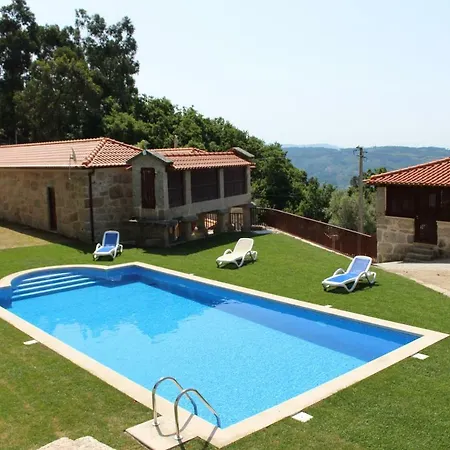 Casa Campos Aldeamento Turístico *